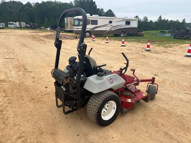 exmark-lazer-z-60"-zero-turn-mower-(2,379-hours)-image-3