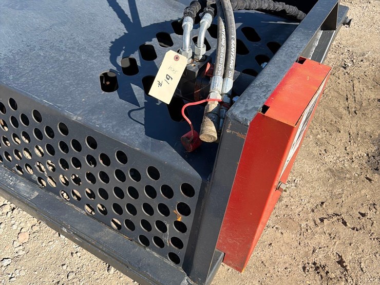 skidloader-quick-tach-74"-rock-rake-bucket-image-8