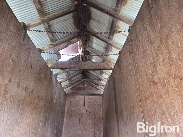 shop-built-wood-livestock-feeder-image-16