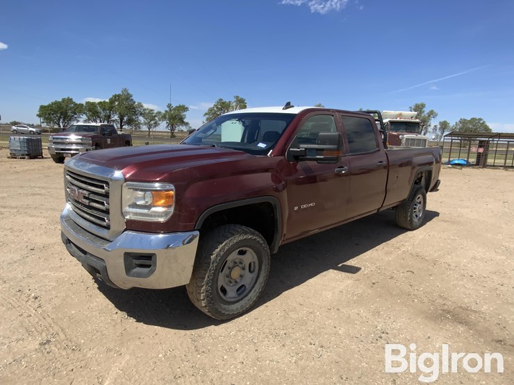 2018-gmc-sierra-2500-image-1