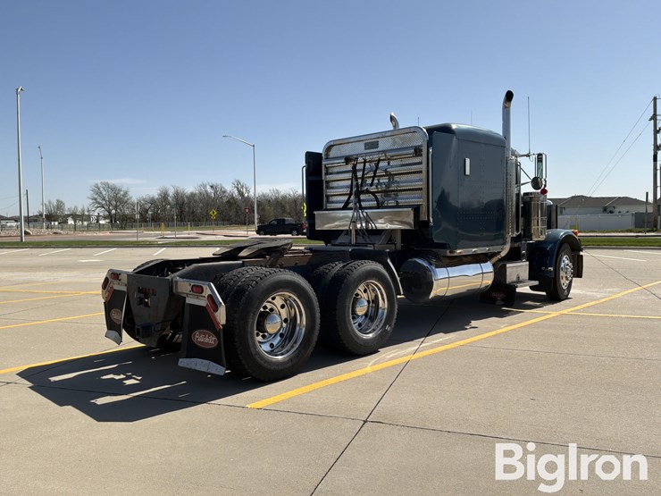 1988-peterbilt-379-image-5