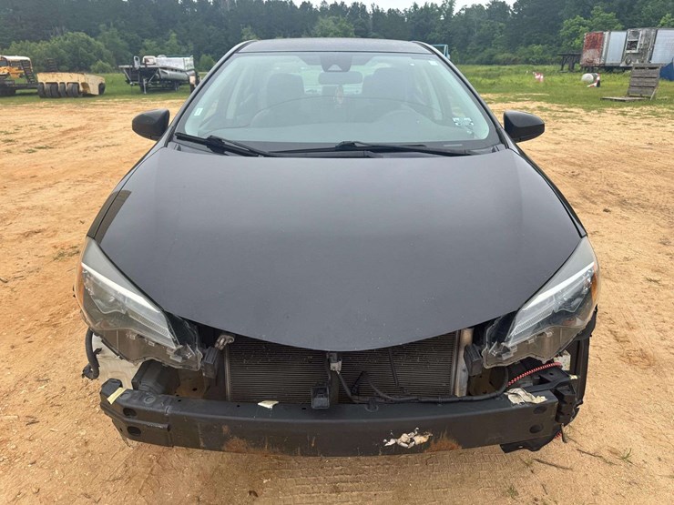 2018-toyota-corolla-le-4dr-sedan---150,323-miles-image-5