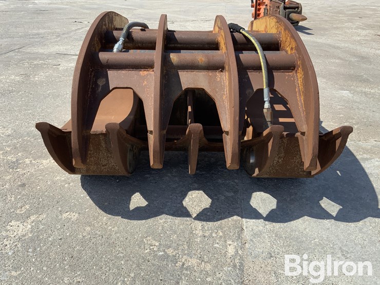 komatsu-pc220-lc-6l-image-10