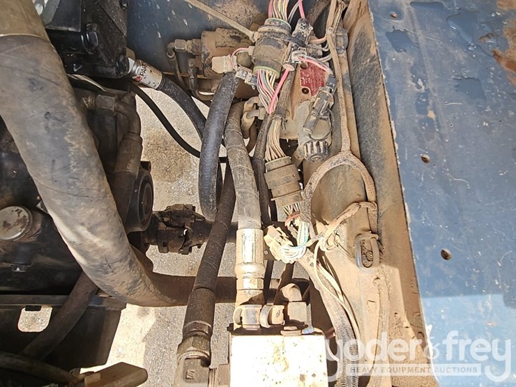 2015-gehl-rs10-55-image-30