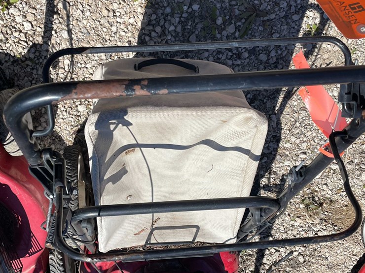 #6990-•-toro-lawn-mower-image-12