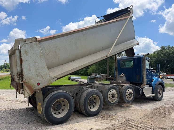 2016-kenworth-t880-image-3