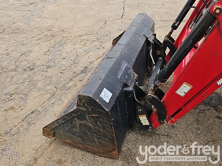 2014-massey-ferguson-1749-image-9