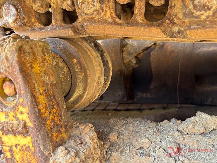 komatsu-d58p-1-image-5