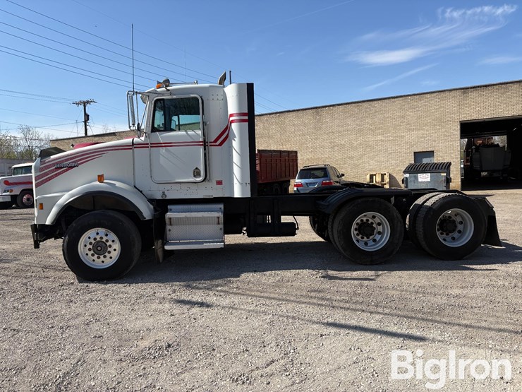 1995-kenworth-t800-image-8