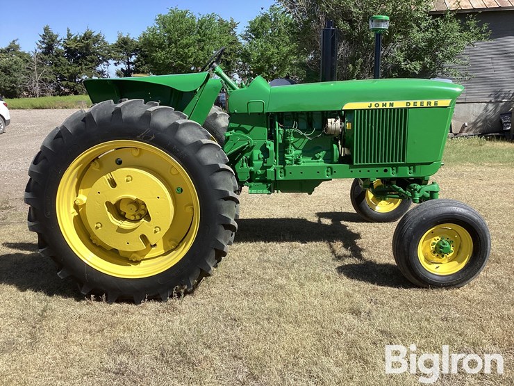 1963-john-deere-3010-image-4