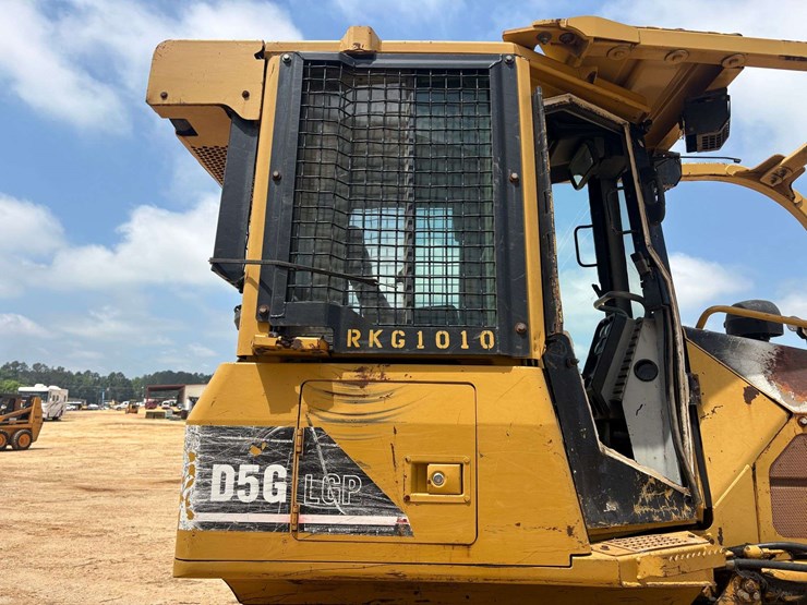 caterpillar-d5g-lgp-image-17