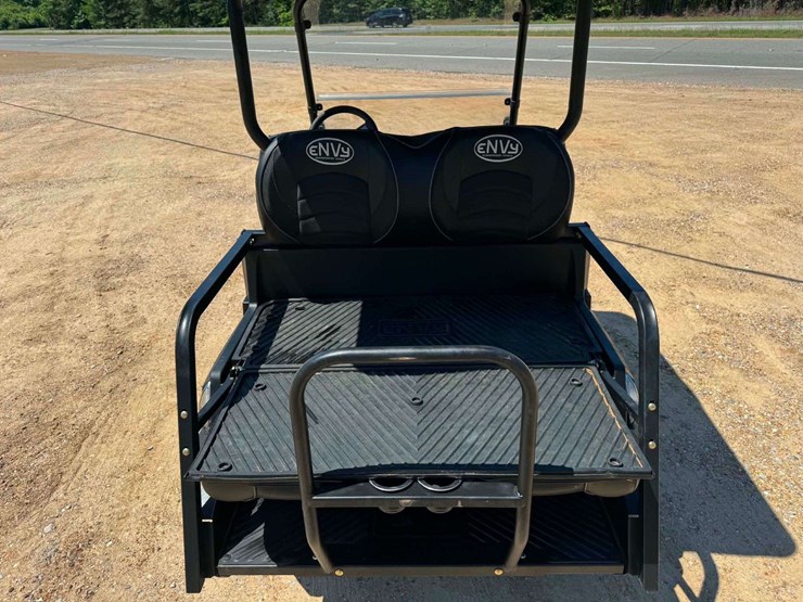 2024-envy-electric-golf-cart-(41.9-hours)-image-10