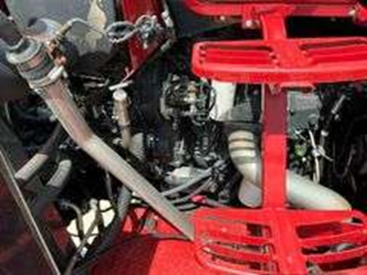 2012-case-ih-6130-image-18