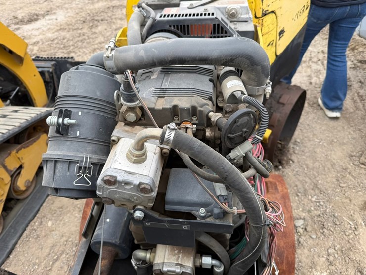 #3922-•-wacker-neuson-roller-compactor-image-15
