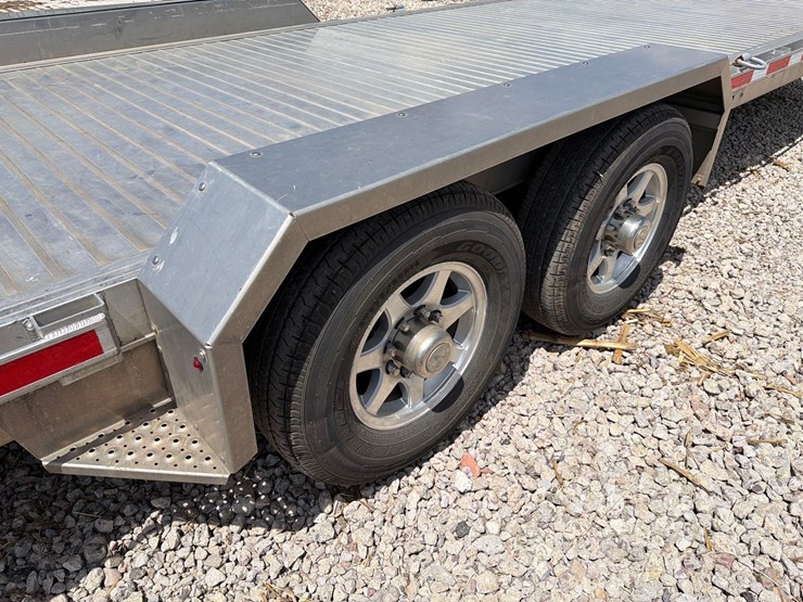 2020-eby-86”-x-24-1/2ft-bumper-hitch-flatbed-trailer—1-owner-image-7
