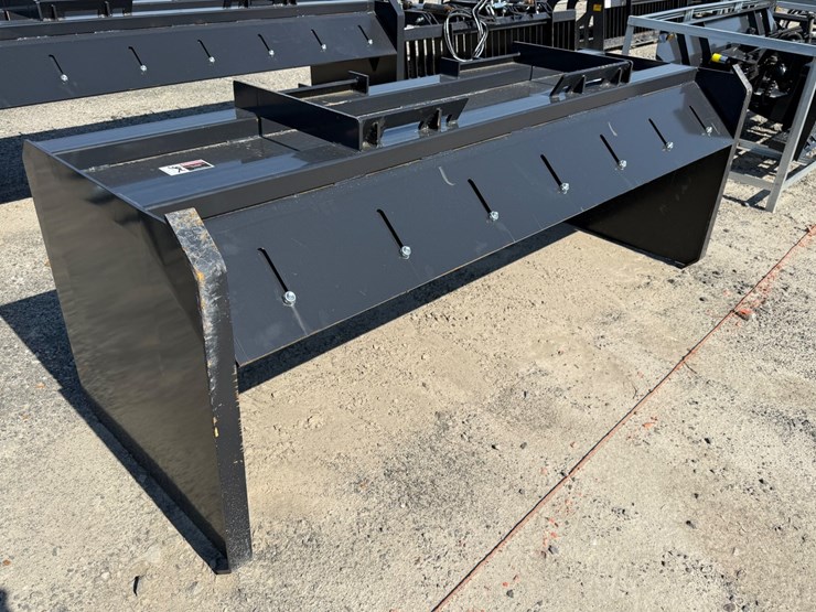 #2032-•-unused-jct-skid-steer-pusher-box-inv#-45694-image-3