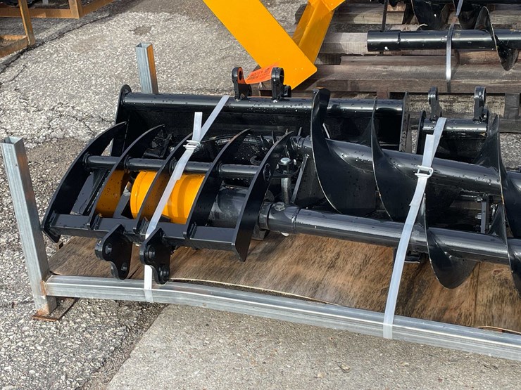 #9036-•-unused-set-of-(8)-mini-excavator-attachments-(o12)-image-7