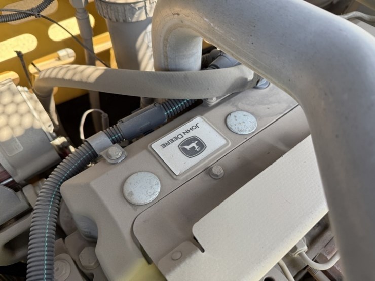 2010-gehl-dl11-44-image-18