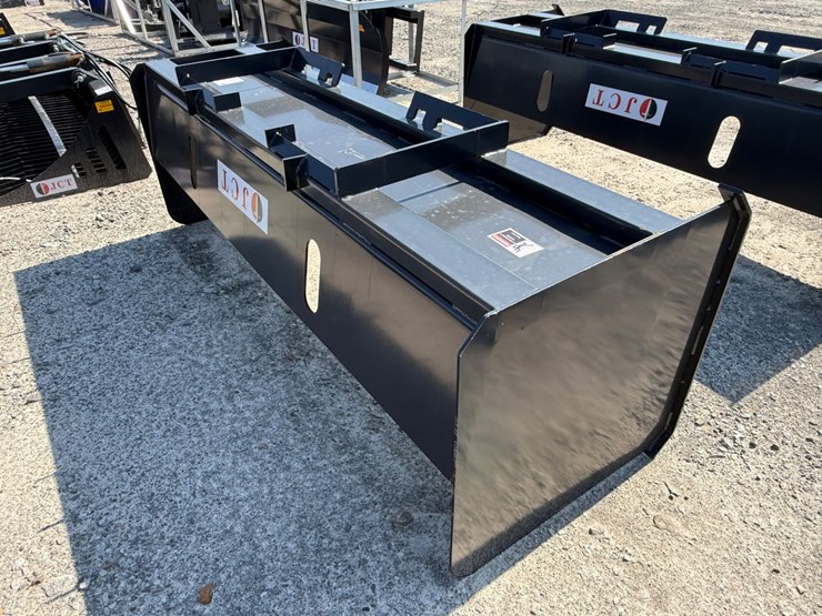#2031-•-unused-jct-skid-steer-pusher-box-inv#-45693-image-4