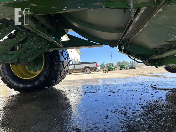 2016-john-deere-l340-image-90