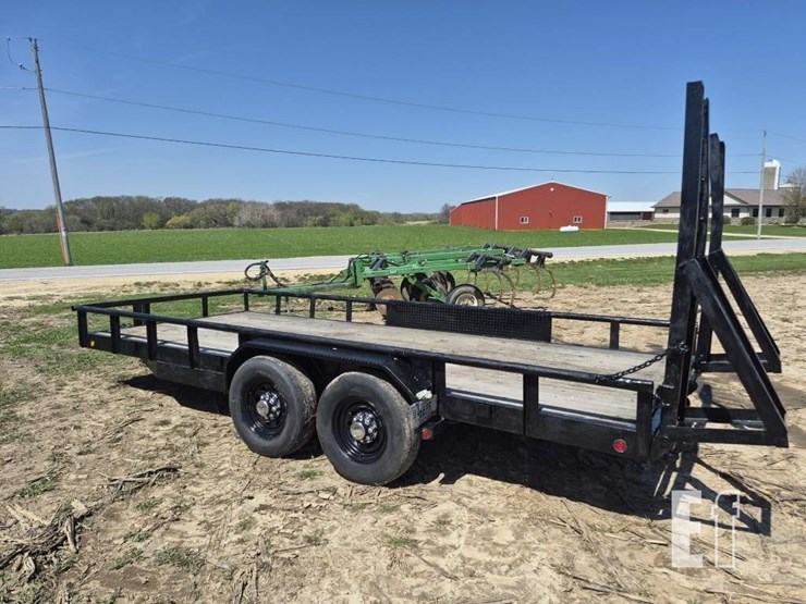 lamar-skid-steer-trailer-image-2