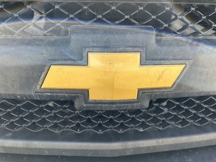 2013-chevrolet-silverado-1500-image-9