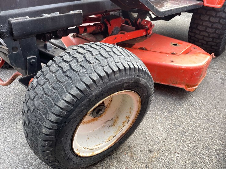 #9073-•-ariens-gt-lawn-mower-(o3)-image-19