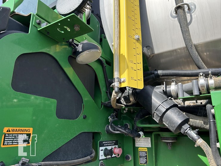 2020-john-deere-r4045-image-63