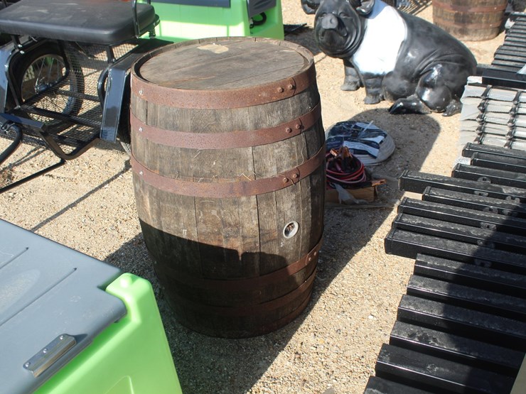 #5117-•-whiskey-barrel-image-1