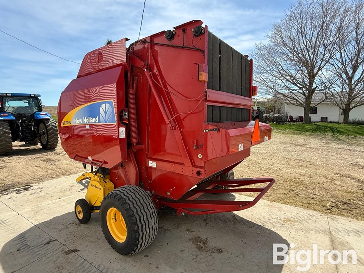 2009-new-holland-br7090-image-7