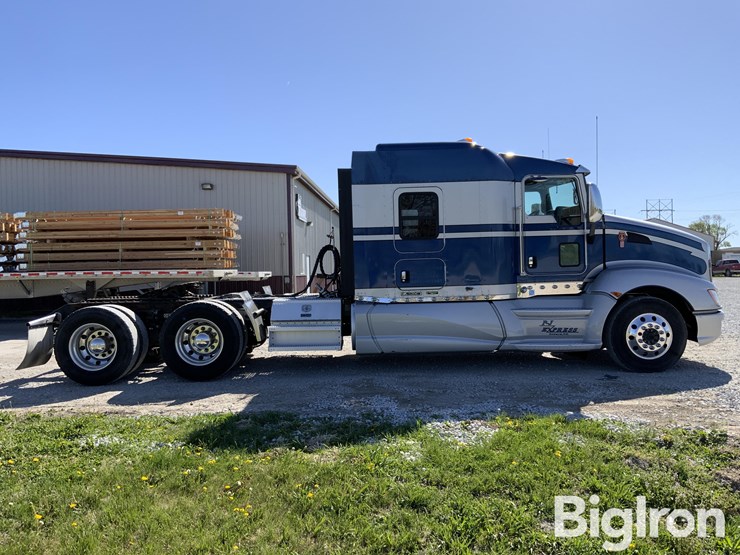 2015-kenworth-t660-image-4