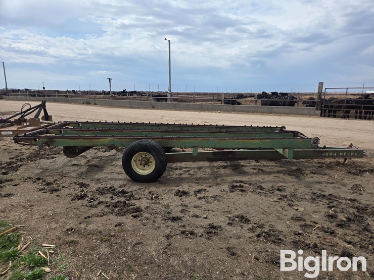 john-deere-200-image-8