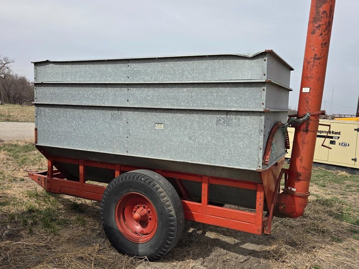 heider-rs-feed-wagon-image-8