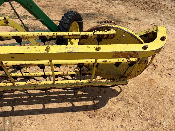 john-deere-660-image-10