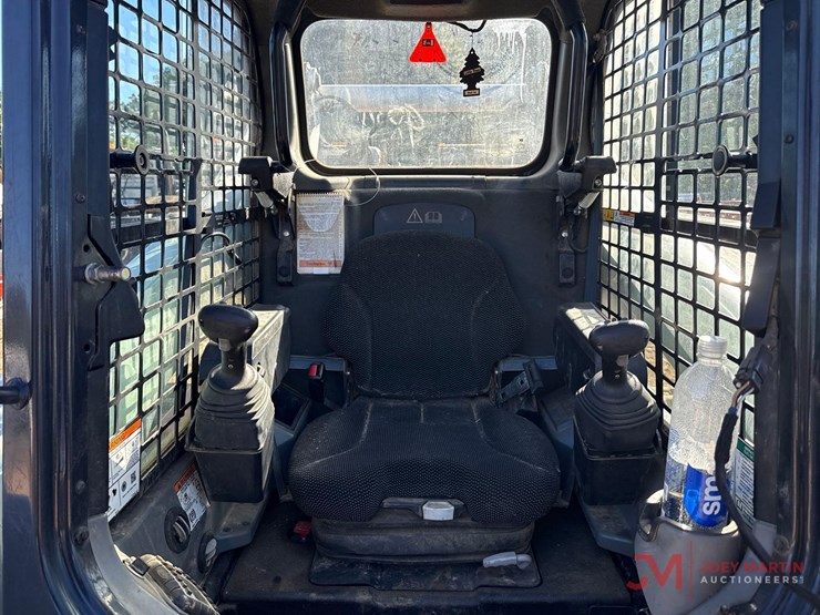 2022-bobcat-t870-image-13