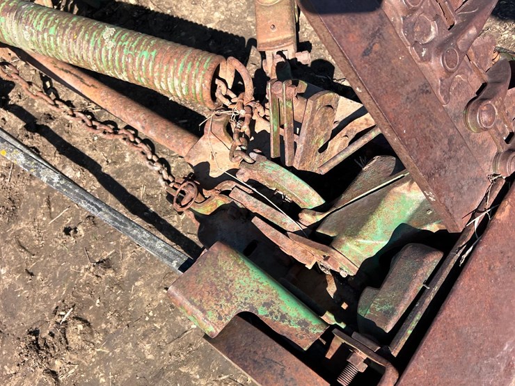 john-deere-350-image-18
