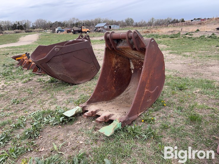 excavator-bucket-image-1