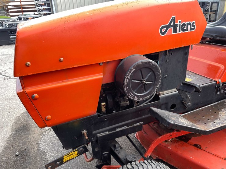 #9073-•-ariens-gt-lawn-mower-(o3)-image-17