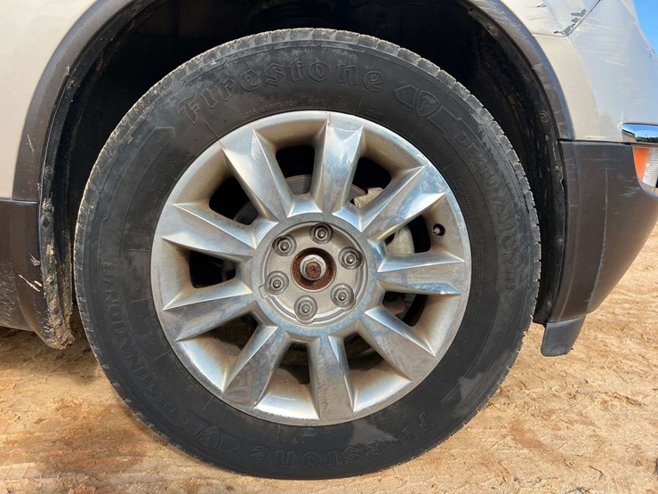 2011-buick-enclave-cxl-image-24