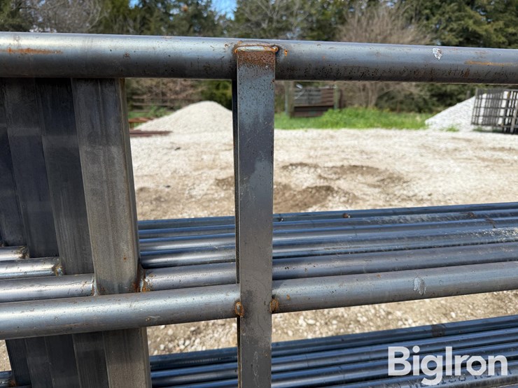 20'-freestanding-livestock-panels-image-20