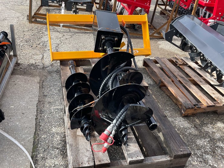 #9033-•-unused-gayi-skid-steer-post-hole-auger-with-(3)-bits-(o12)-image-5