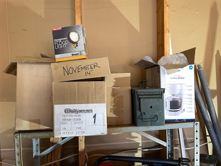 #7012-•-metal-shelf-and-contents-image-3