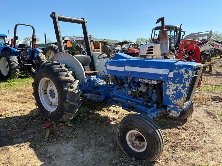 ford-3600-image-1