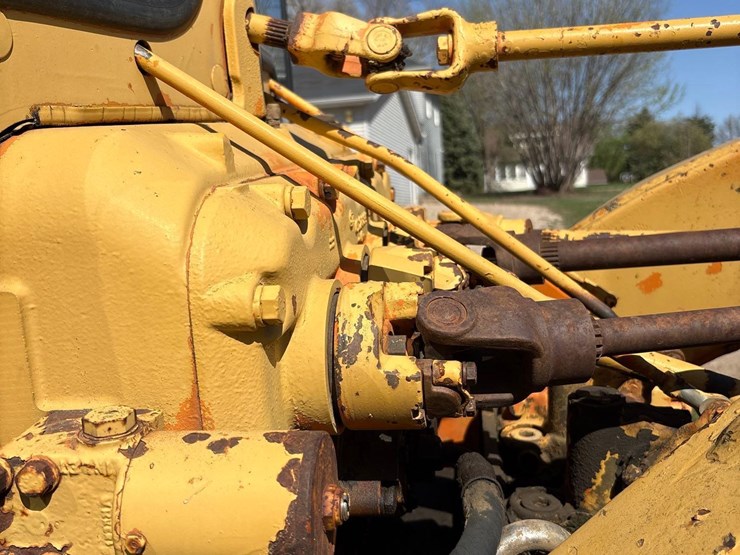 caterpillar-12f-image-37