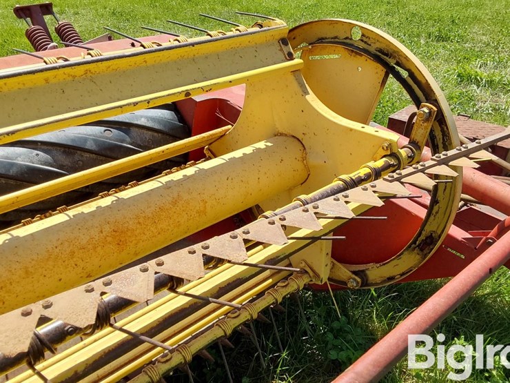 1982-new-holland-488-image-13