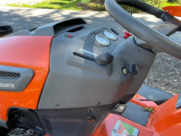 #6929-•-new-husqvarna-riding-lawn-mower-image-27
