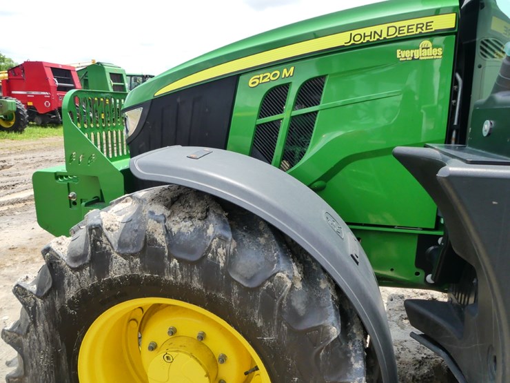 2024-john-deere-6120m-image-8