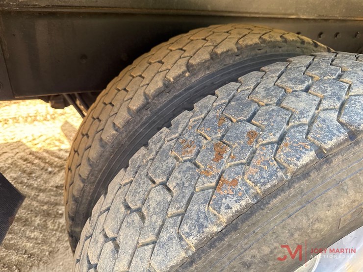 1999-kenworth-t880-image-8
