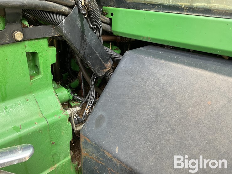 john-deere-8410-image-11