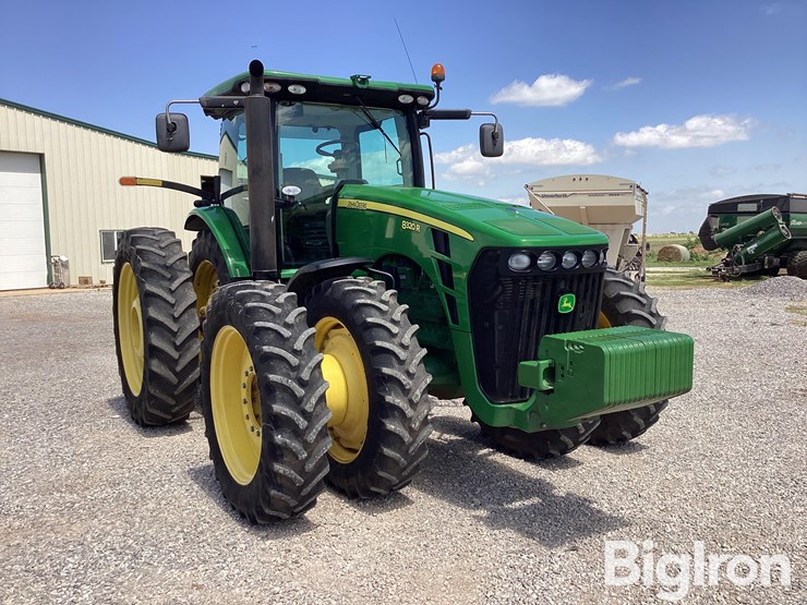 2009-john-deere-8320r-image-3